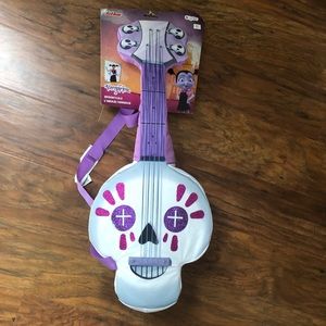 Vampirina Spooky style ukulele
